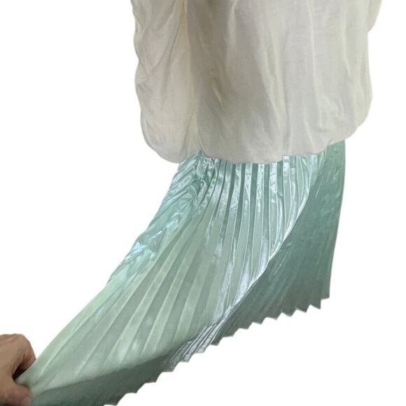 Charlie Holiday Mint Green Pleated Skirt XS Satin Look Midi Party Formal - Picture 2 of 13